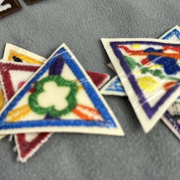 Vintage Girl Scouts Brownie Sash Badges 1980s Trefoil Pin Lot Rainbow Panda - Picture 8 of 9